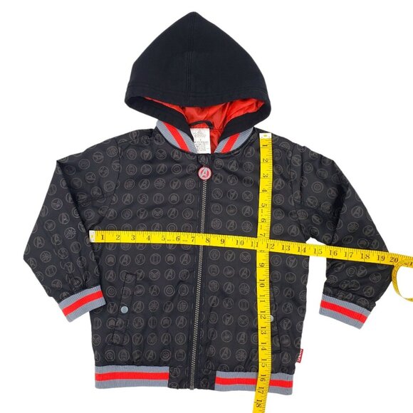 Marvel x Disney Avengers Graphic Varsity Jacket Hood Black Red Boys Size 4 - Picture 12 of 12